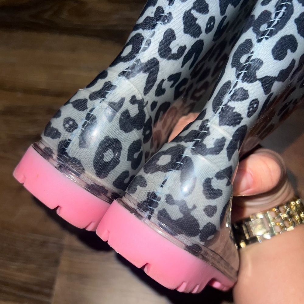 Roma Kids Abel Classic Rain Boots - Pink Leopard, Size 8 - Picture 8 of 9
